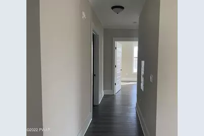 172 Paddlers Point #201, Matamoras, PA 18336 - Photo 4