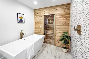 132 E Balsam Rd, Greentown, PA 18426 - Photo 12