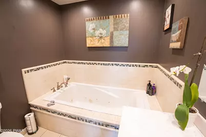125 Rinaldi Drive, Taylor, PA 18517 - Photo 24