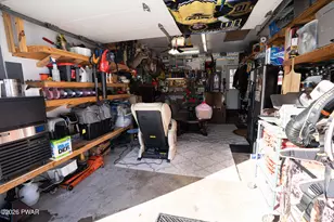 125 Rinaldi Dr, Taylor, PA 18517 - Photo 38