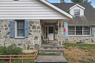 1615 Route 739, Dingmans Ferry, PA 18328 - Photo 4