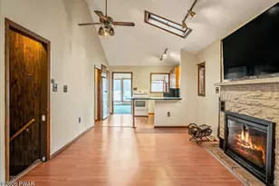 6361 Lakeshore Dr E, East Stroudsburg, PA 18302 - Photo 4