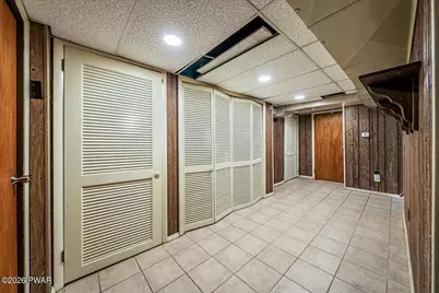 6361 Lakeshore Drive E, East Stroudsburg, PA 18302 - Photo 20