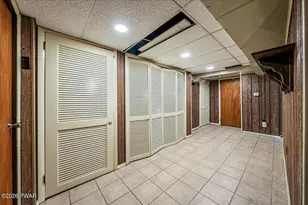 6361 Lakeshore Dr E, East Stroudsburg, PA 18302 - Photo 20