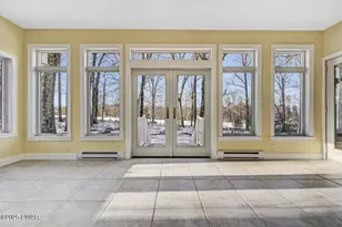 802 Niblick Ct, Lords Valley, PA 18428 - Photo 38