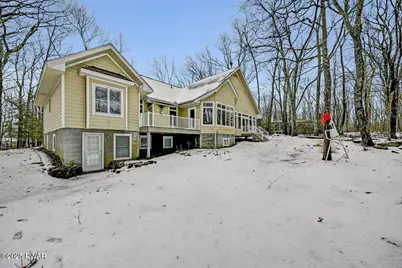 802 Niblick Court, Lords Valley, PA 18428 - Photo 4