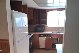 218 Mohican Rd, Canadensis, PA 18325 - Photo 8