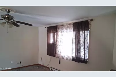 218 Mohican Road, Canadensis, PA 18325 - Photo 12