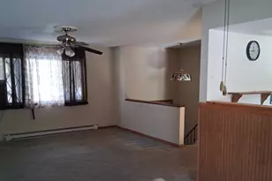 218 Mohican Rd, Canadensis, PA 18325 - Photo 6