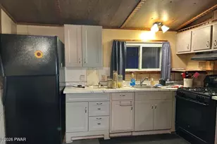 223 Daniels Rd, Hawley, PA 18428 - Photo 8