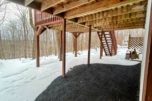 198 Chestnuthill Dr, Lake Ariel, PA 18436 - Photo 32