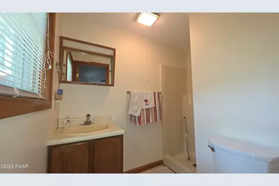 127 Fetlock Drive, Lords Valley, PA 18428 - Photo 10