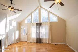 479 N Gate Rd, Lake Ariel, PA 18436 - Photo 8