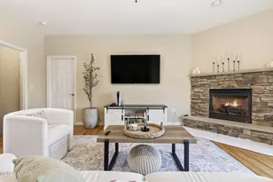 58 Ruffed Grouse Dr, Lakeville, PA 18438 - Photo 6