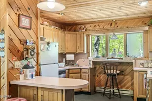 10 Sandy Ct, Lake Ariel, PA 18436 - Photo 4