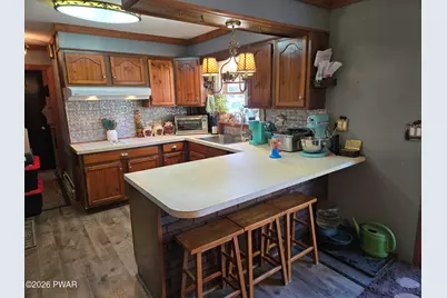 1767 Creek Drive, Waymart, PA 18472 - Photo 2