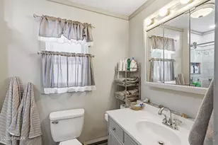 1767 Creek Dr, Waymart, PA 18472 - Photo 14