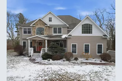 111 Highland Lane, Hawley, PA 18428 - Photo 2