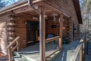 124 W Mulberry Dr, Milford, PA 18337 - Photo 2