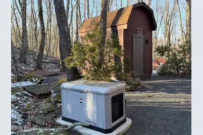 804 Mountain View Court, Lords Valley, PA 18428 - Photo 38