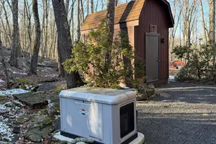 804 Mountain View Ct, Lords Valley, PA 18428 - Photo 38