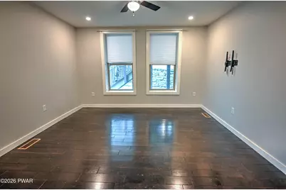 628 Hudson Street Street #1, Hawley, PA 18428 - Photo 12