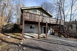 2217 High Point Dr, Lake Ariel, PA 18436 - Photo 1