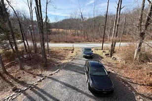 2217 High Point Dr, Lake Ariel, PA 18436 - Photo 4