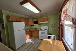 416 Rowland Rd, Lackawaxen, PA 18425 - Photo 2