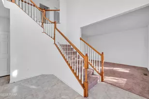 124 Milestone Dr, East Stroudsburg, PA 18302 - Photo 8