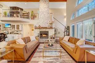 202 Remuda Dr, Lords Valley, PA 18428 - Photo 8