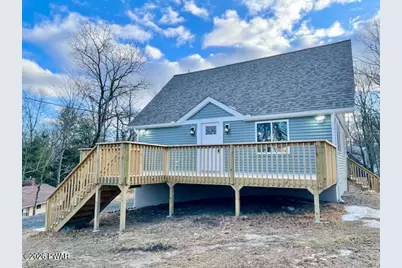 102 Sandstone Drive, Dingmans Ferry, PA 18328 - Photo 2