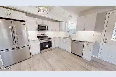 102 Sandstone Drive, Dingmans Ferry, PA 18328 - Photo 12