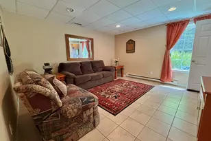 176 Gunstock Ln, Tafton, PA 18464 - Photo 34