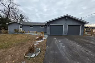 47 Summit Cir, Lakeville, PA 18438 - Photo 102