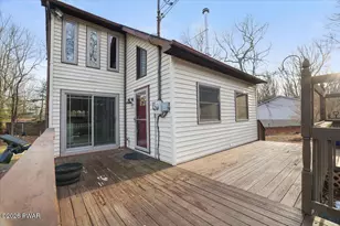 144 Basswood Dr, Dingmans Ferry, PA 18328 - Photo 4