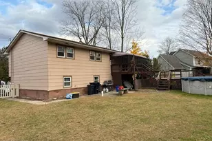 910 2nd St, Matamoras, PA 18336 - Photo 30