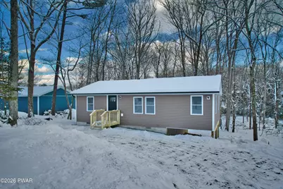 119 Michele Lane, Dingmans Ferry, PA 18328 - Photo 2