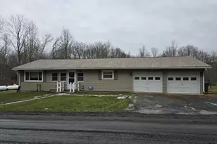 870 Pratt Hollow Rd, Nicholson, PA 18446 - Photo 2