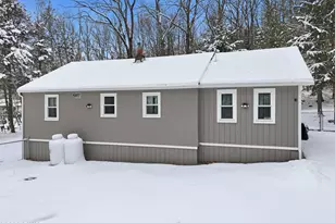 111 Hickory Dr, Greentown, PA 18426 - Photo 36