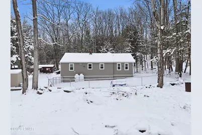 111 Hickory Drive, Greentown, PA 18426 - Photo 4