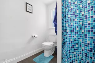 111 Hickory Dr, Greentown, PA 18426 - Photo 22