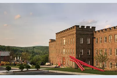 8 Silk Mill Drive #213, Hawley, PA 18428 - Photo 6