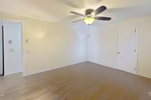 1030 Bear Dr, Bushkill, PA 18324 - Photo 32