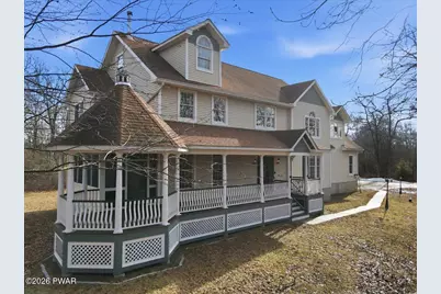 302 Oneida Way, Milford, PA 18337 - Photo 1