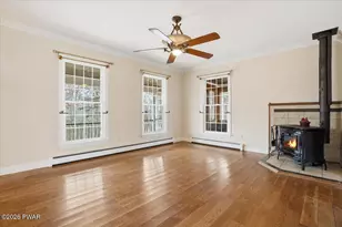 302 Oneida Way, Milford, PA 18337 - Photo 14