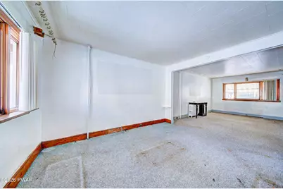 607 S Valley Avenue, Olyphant, PA 18447 - Photo 6