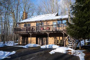 10 Chip Ct, Lake Ariel, PA 18436 - Photo 1
