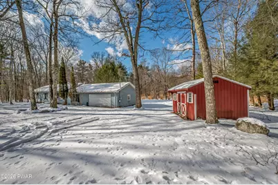 401 Schoolhouse Road, East Stroudsburg, PA 18302 - Photo 4