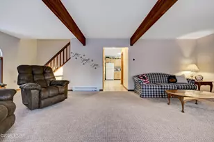 121 Canterbrook Dr, Lords Valley, PA 18428 - Photo 16